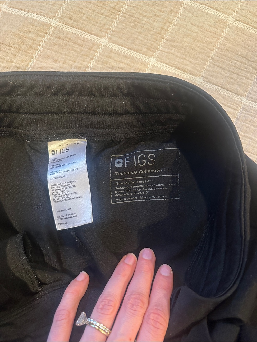 Figs bundle - Picture 5 of 9